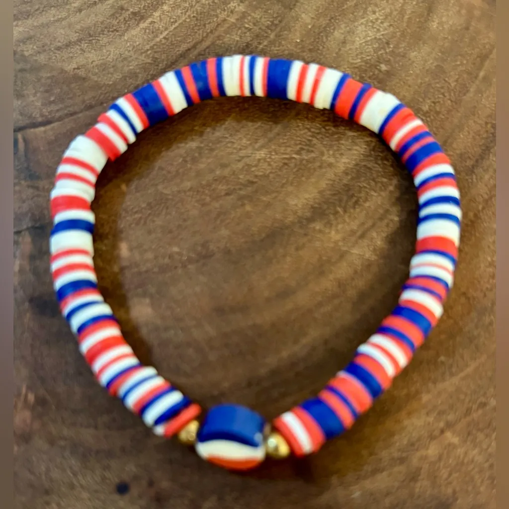 NWT Patriotic Heishi Bracelet Red - Image 2