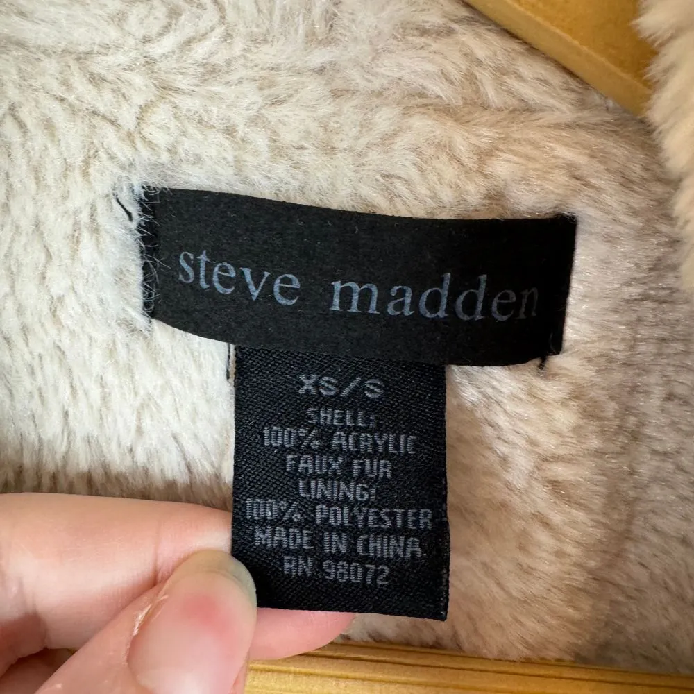 Steve Madden Sherpa Vest Sz XS/S Aztec Print Sleeveless Faux‎ Fur Lined Western - Image 7
