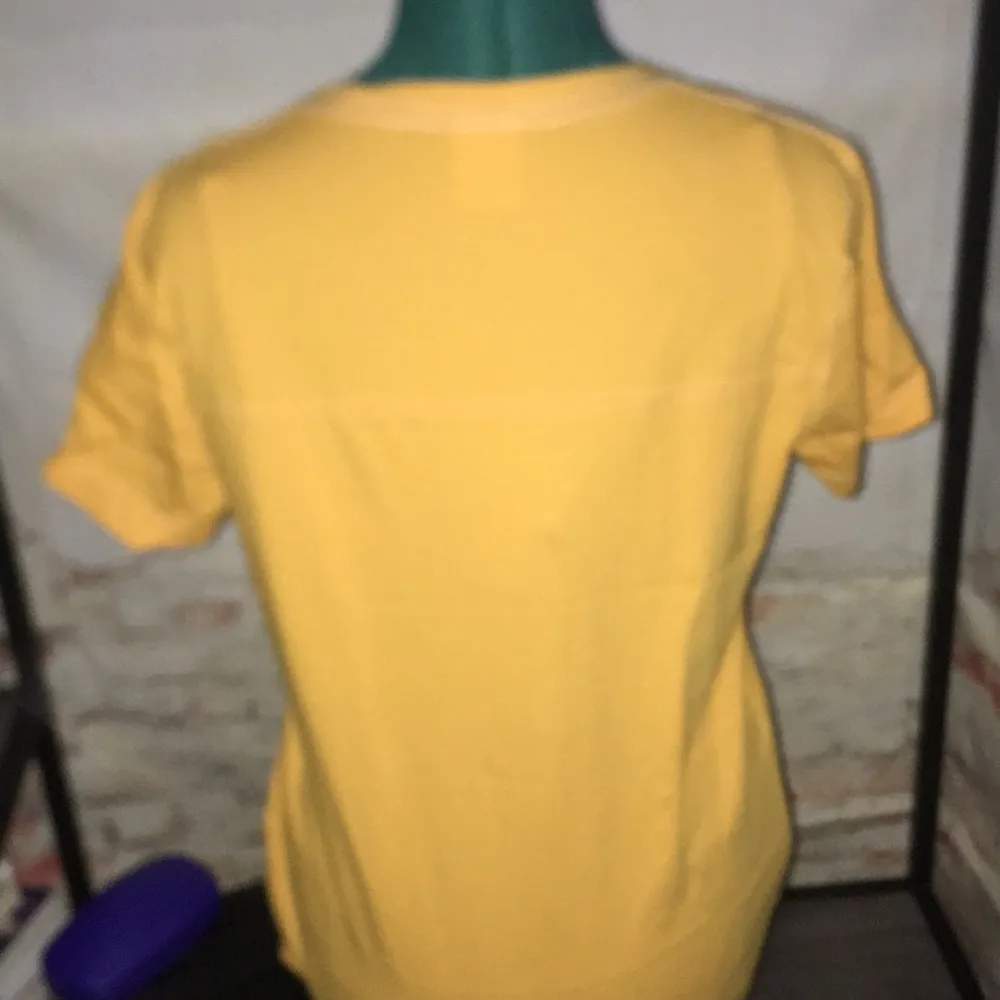 PINK VS Classic Collegiate Style Short Sleeve Glitter Logo T-Shirt - Image 4