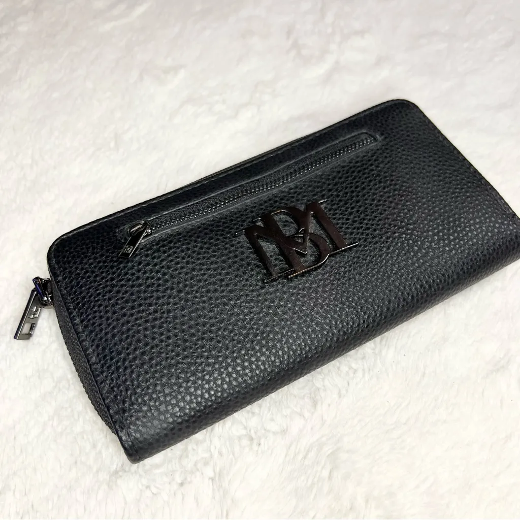 Badgley Mischka Black Textured Faux Pebble Leather Long Zip Around Wallet NEW - Image 3