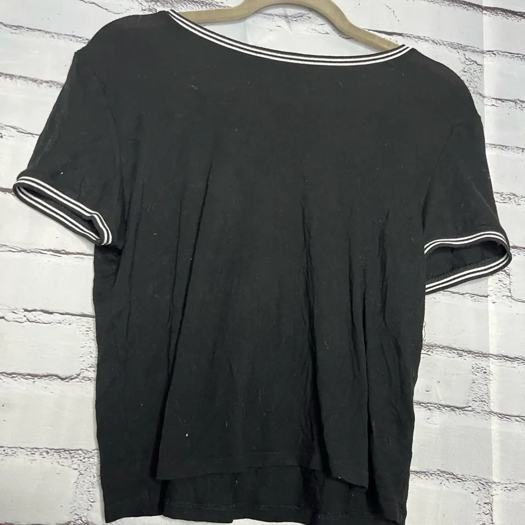 Women's Black Short Sleeve Tee White Trim Crew SZ L Relaxed Loose Fit Soft Size L - Image 4