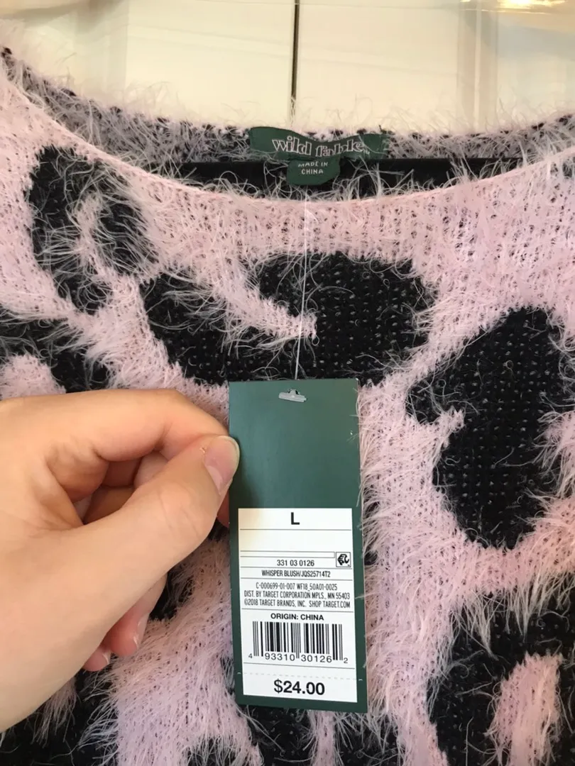 Fuzzy Leopard Sweater Size L - Image 3