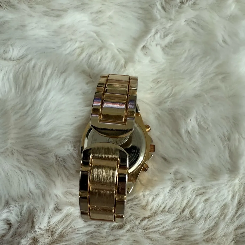 Rose Gold Chronograph - Image 4