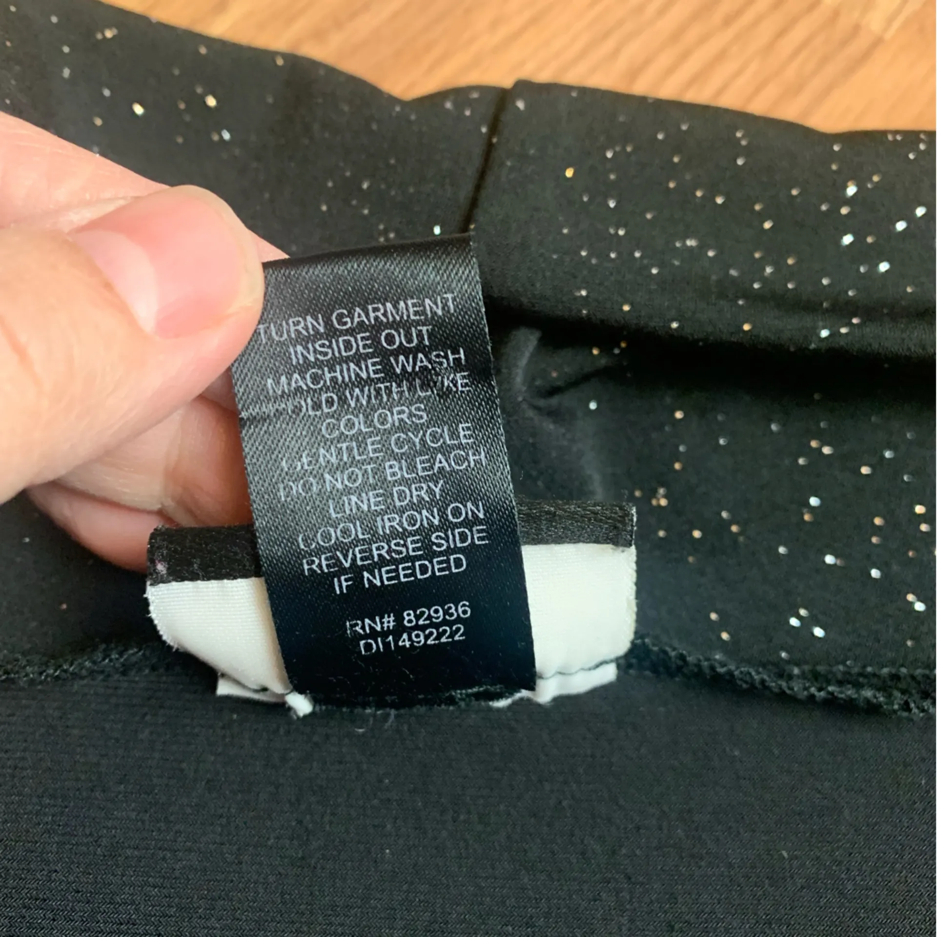 Studio 1940 size medium Black Sparkle Tee shrug 90s witchy whimsi club y2k squar - Image 4