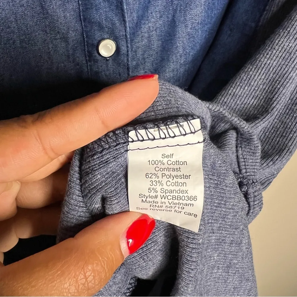 NY Collection Woman Dark Wash Cotton Chambray Flutter Sleeve Button Front Top - Image 7