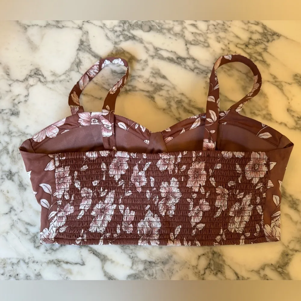 NWOT BOG Collective brown floral crop top - Image 3