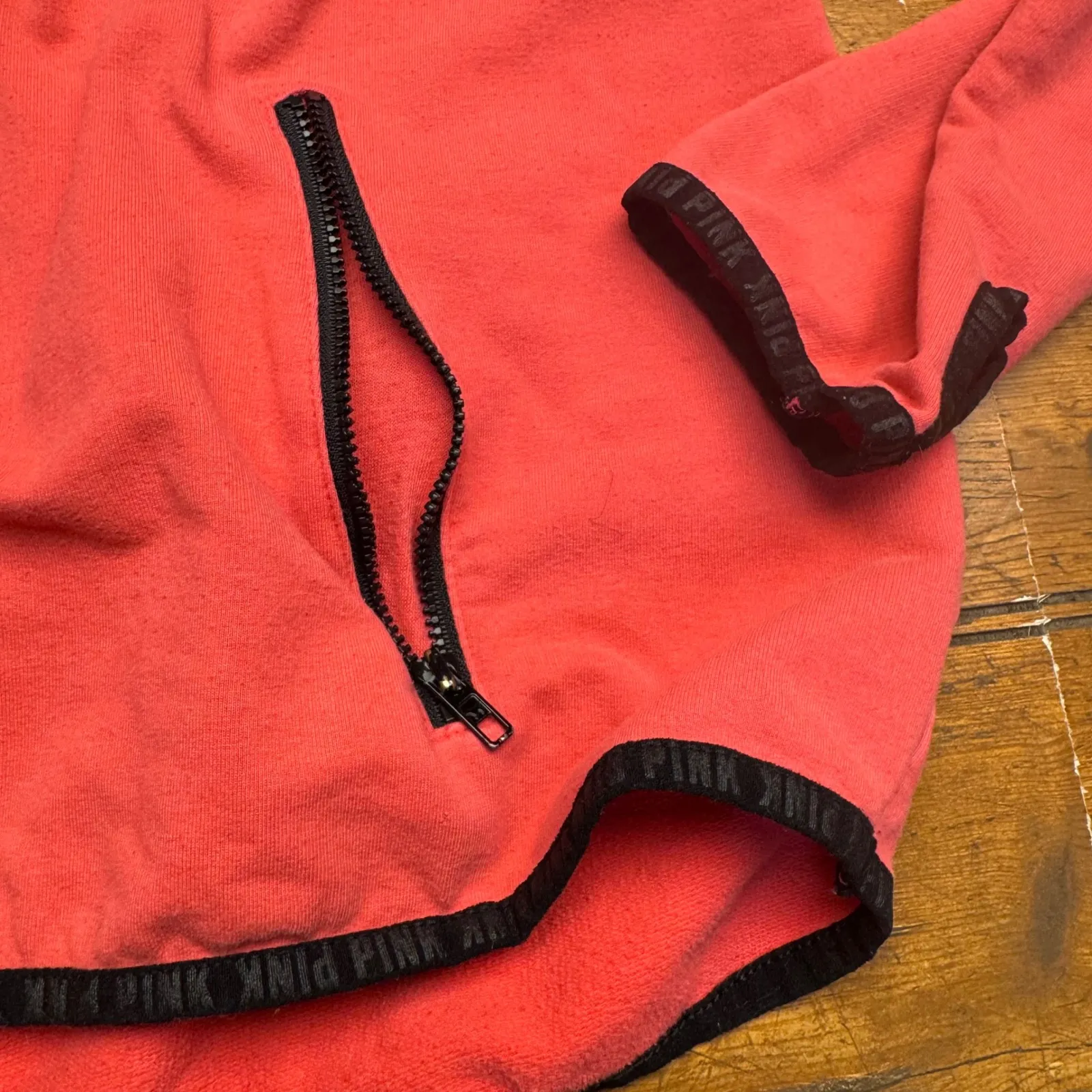 PINK Victoria's Secret Quarter Zip Fleece Pullover Coral Pink Logo Accent Size L - Image 2