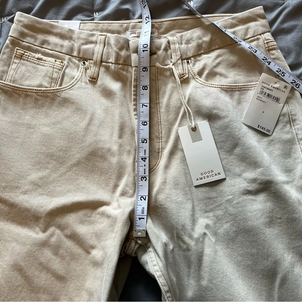 NWT Good American Women's Good 90s Icon Straight Leg Jeans Size 6/28 in Bone - Image 10
