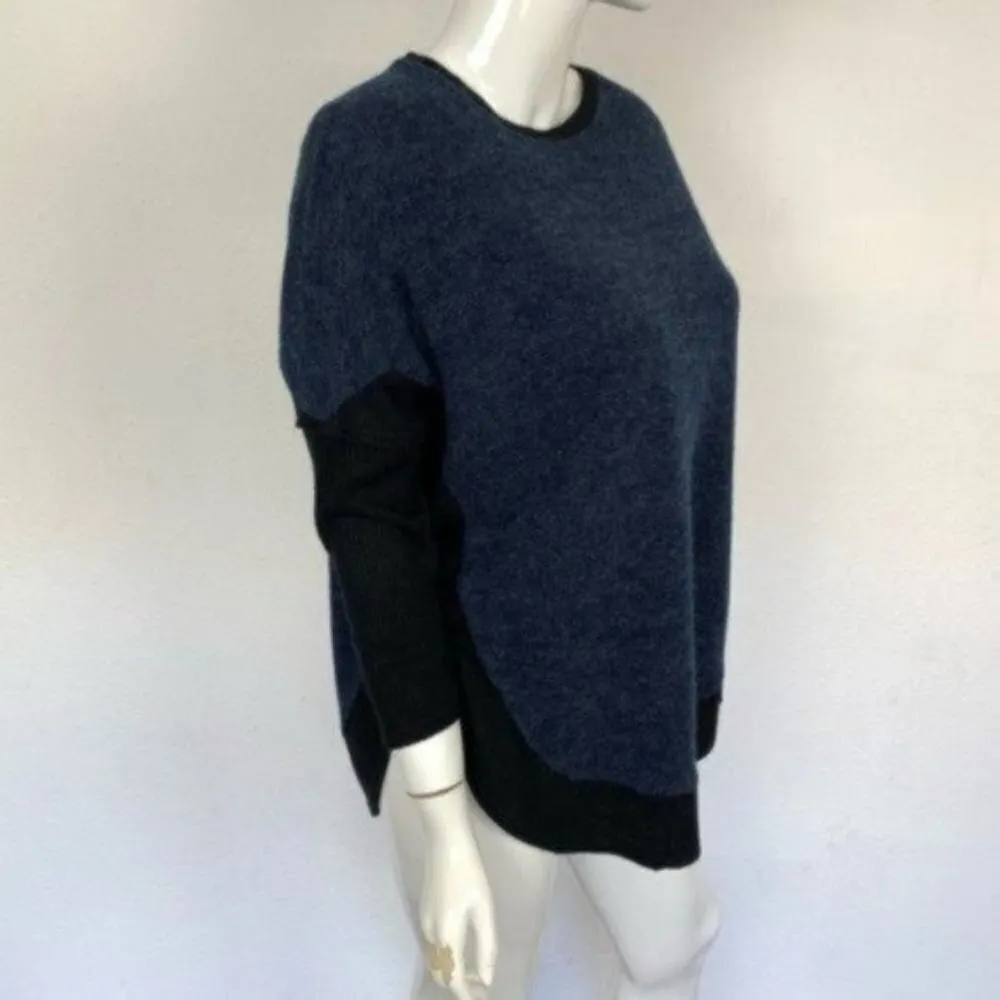 Sanctuary‎ Sweater Small Blue Black Asymmetrical - Image 3