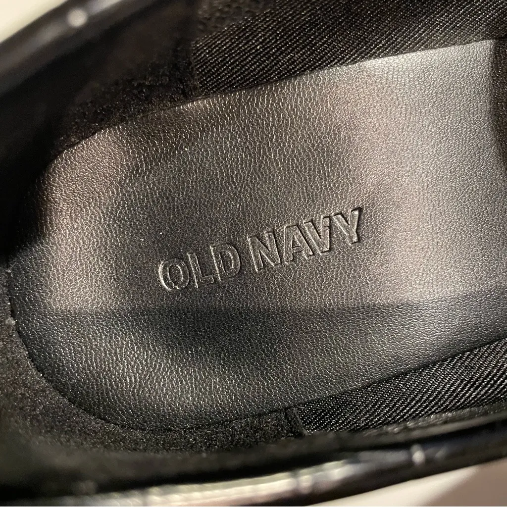 Old Navy Black Croc Faux Leather Loafers Chunky Heel Women’s 8.5 Street Style - Image 7