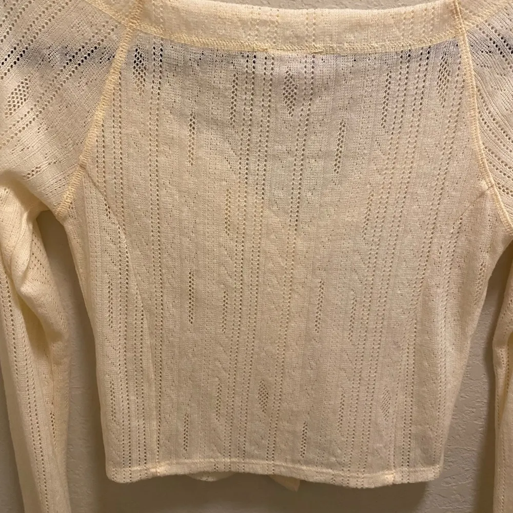 Urban Outfitters Out From Under Ivory Cropped V-Neck Knit Cardigan Size M - Image 8