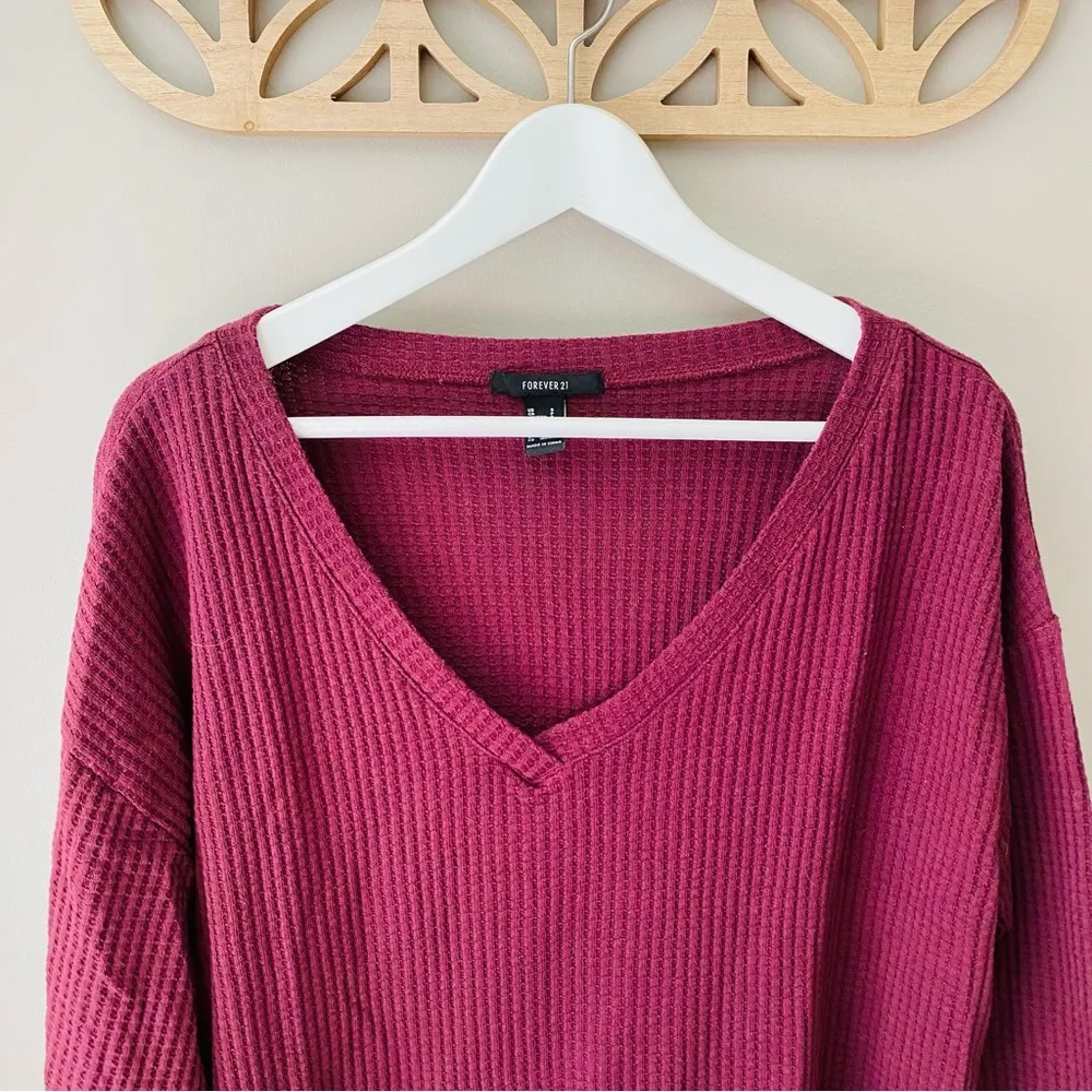 Forever 21 Waffle Knit Long Sleeve Top Maroon Sz Small - Image 2