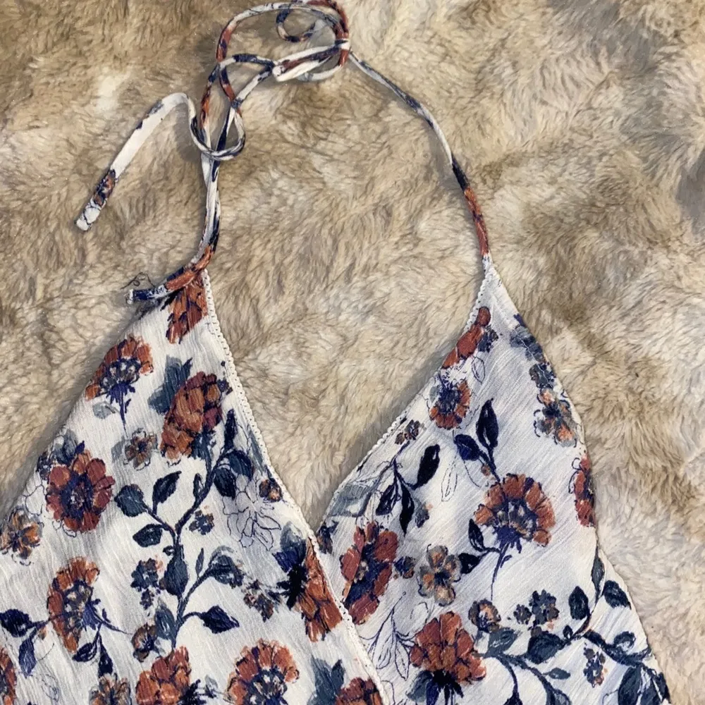 Abercrombie and Fitch Floral Halter Top - Image 2