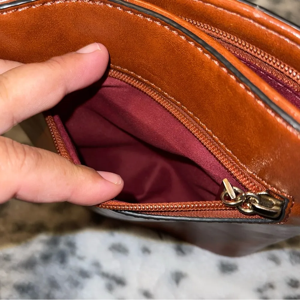 Unbranded Vegan Leather Purse - Image 9