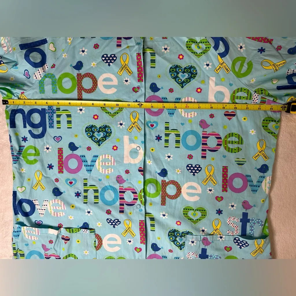 Bio Childhood Cancer Scrub Top in Light Blue Size Large NWT Love Hope Strength - Image 8