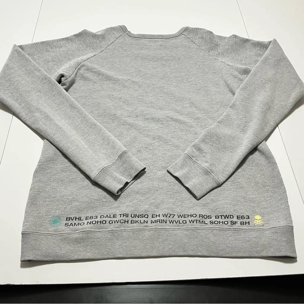 Soul Cycle Womens Size Medium Grey Gray Sweatshirt Long Sleeve Cycling Athletic - Image 9