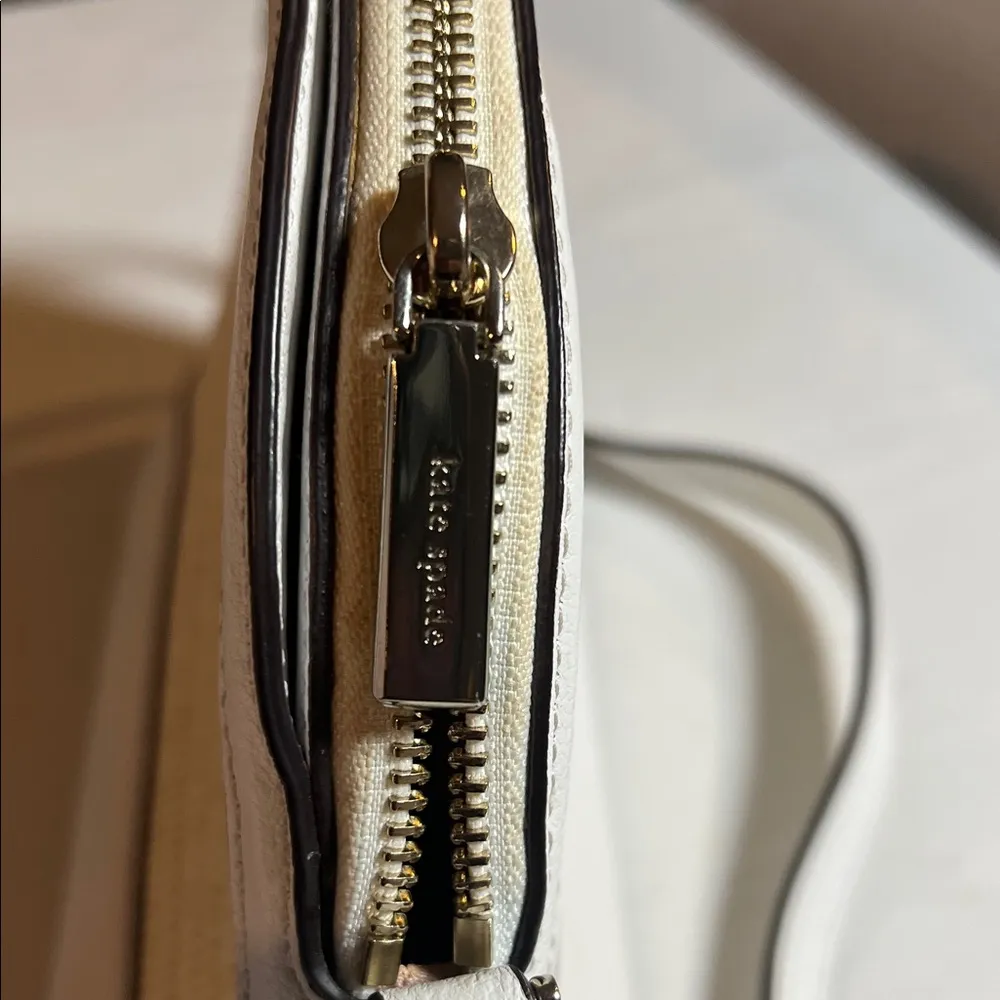 Kate Spade Yellow and White Crossbody Bag - Image 4