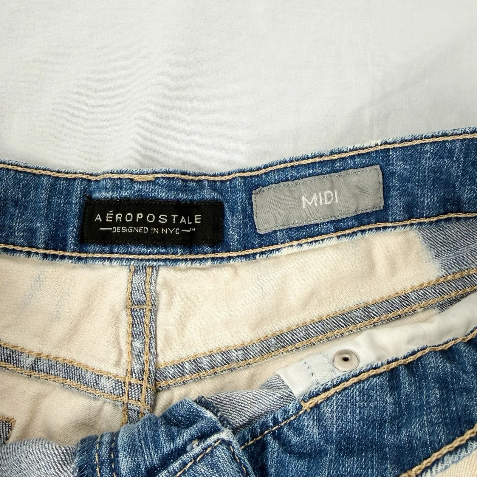 Aeropostale Women Midi Jean Shorts Size 6 Distressed Cutoff Tie - Image 3
