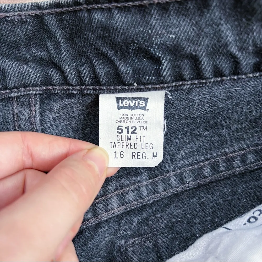 vintage • 90s Levi’s 512 jeans Slim Fit Tapered Leg black denim mom high rise - Image 4