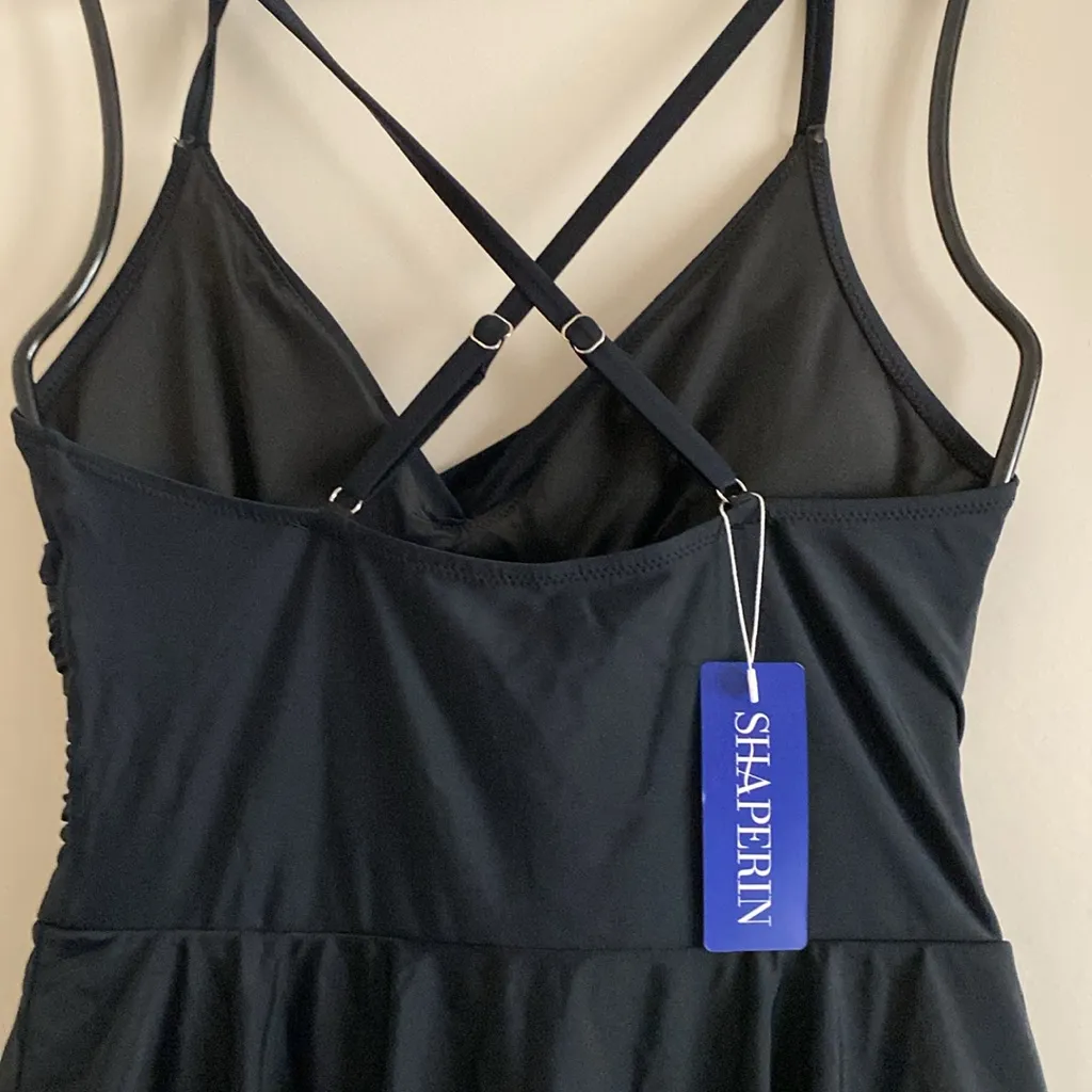 SHAPERIN Women 1pc Skirted Swimsuit Tummy Control Bathing Suit Swim Dress Medium - Image 5