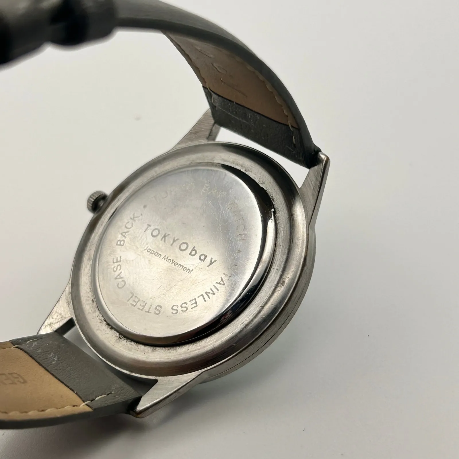 Tokyo Bay Silver Tone Gray Leather Women’s Minimalist Watch Working New Battery - Image 6