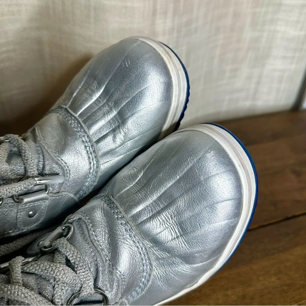 Sorel X Disney Tofino II Frozen 2 Silver Waterproof Shearling Boots Women Size 8 - Image 5