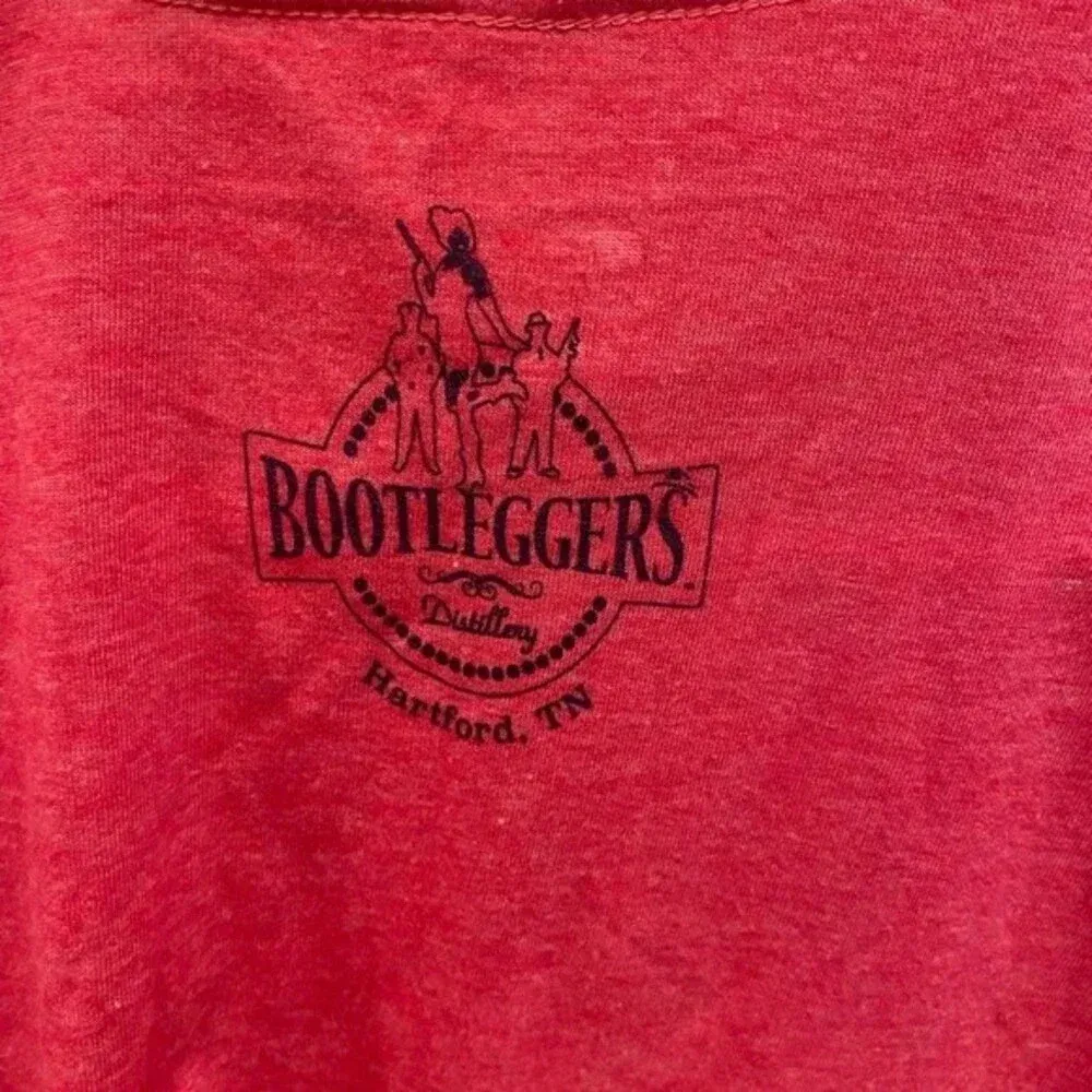 Bootleggers Distillery Drinks Well With Others Tee‎ size M Red Size M - Image 4