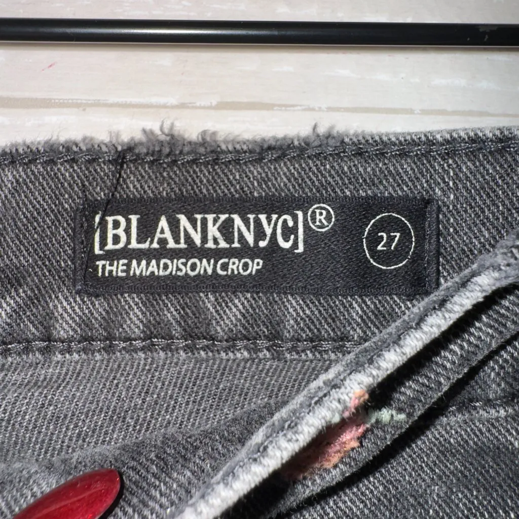 BlankNYC Women's Size 27 Black Floral Print The Madison High Rise Crop Jeans - Image 3