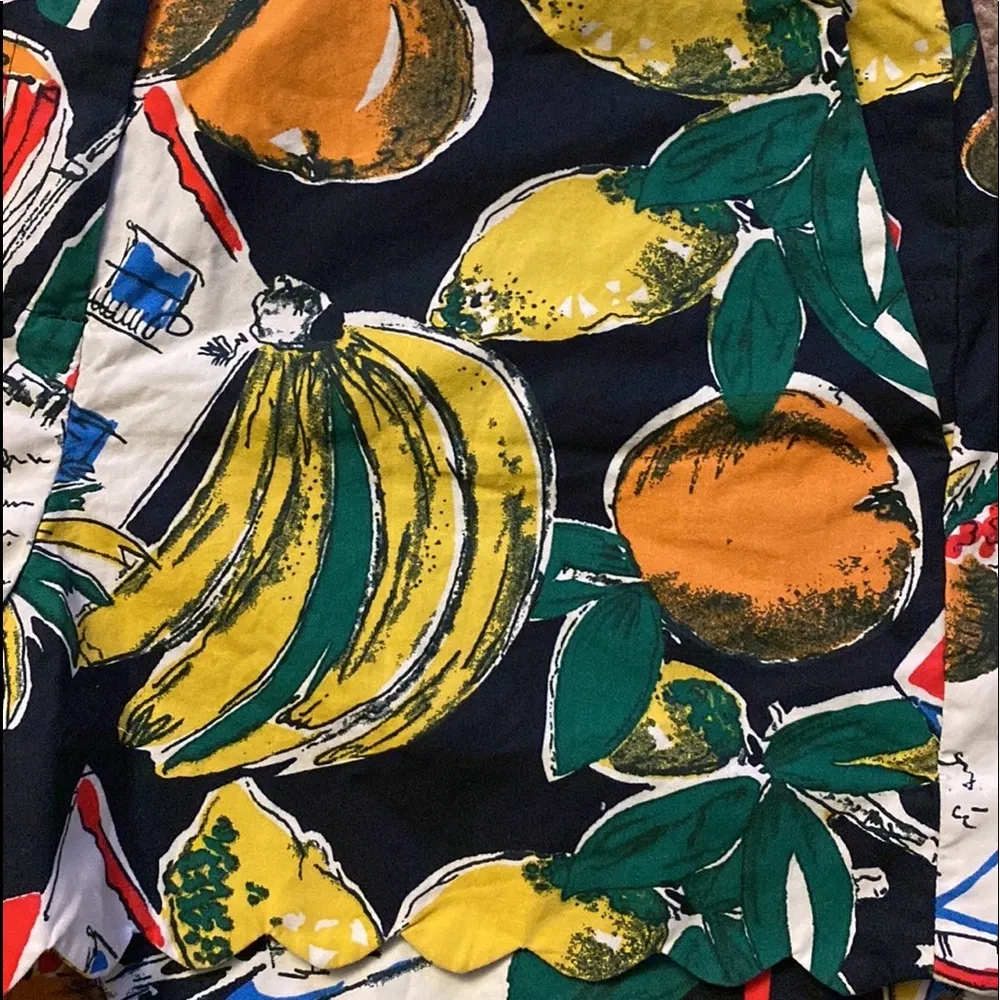 J. Crew High Waisted Postcard Print Shorts size 4 - Image 13