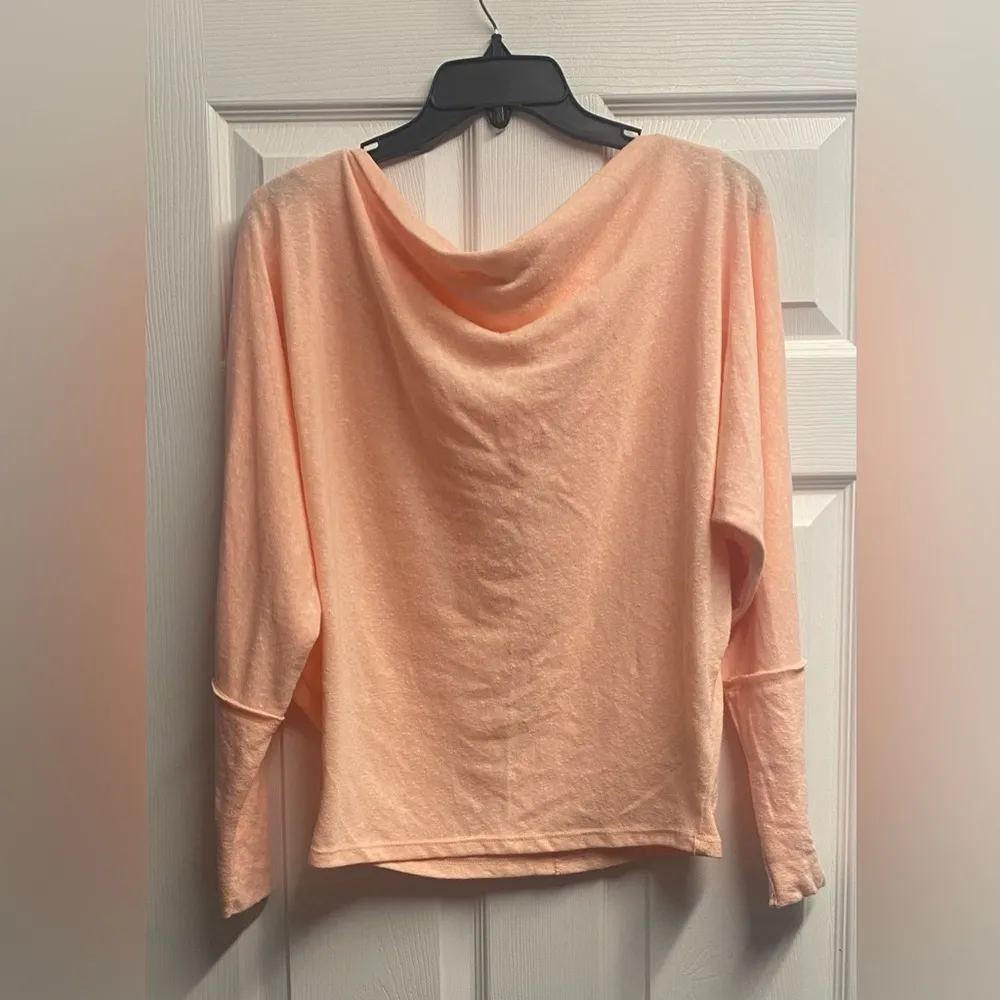 We The Free Slouchy Off The Shoulder Valencia Long Sleeve Top Size Medium - Image 2
