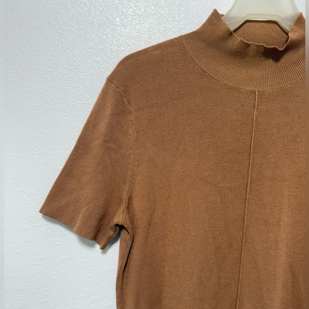 Tahari  Brown Short Sleeve Sweatshirt - Image 3