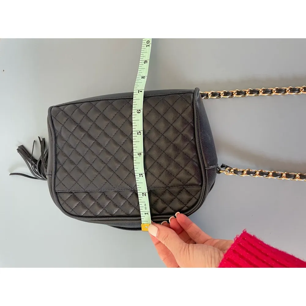 Amanda Smith Blue patent quilted chain strap cross body purse - Image 6