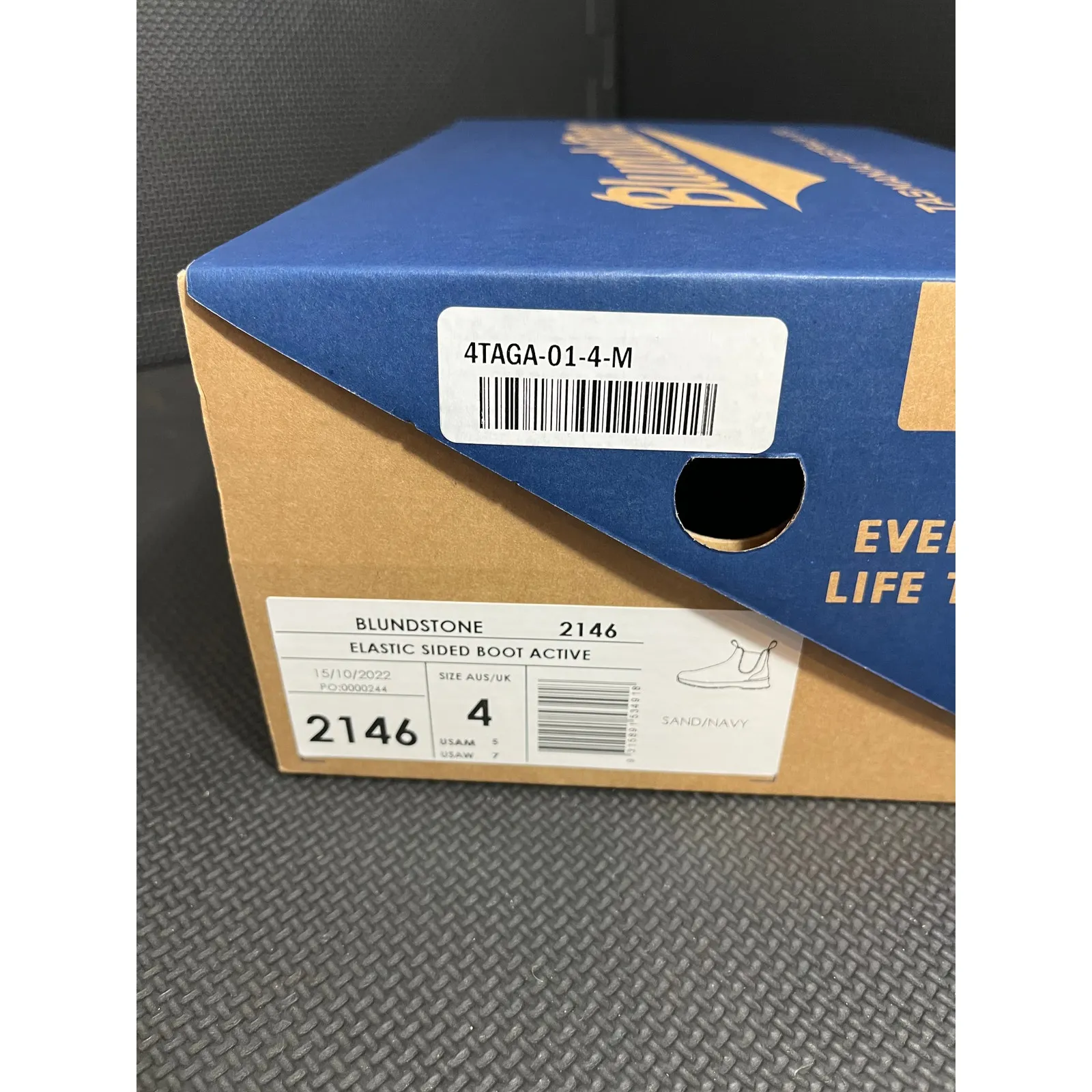 NEW Blundstone 2146 Chelsea sneaker Boots Suede Navy Sand Womens 4 UK, 7‎ US - Image 2