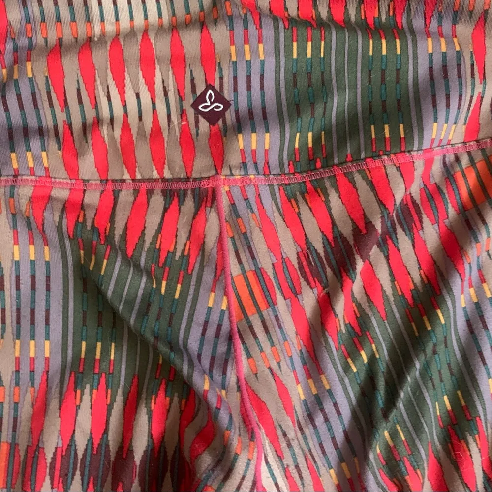 ☀️  Pillar Aztec Print Cropped Leggings Size xs - Image 4