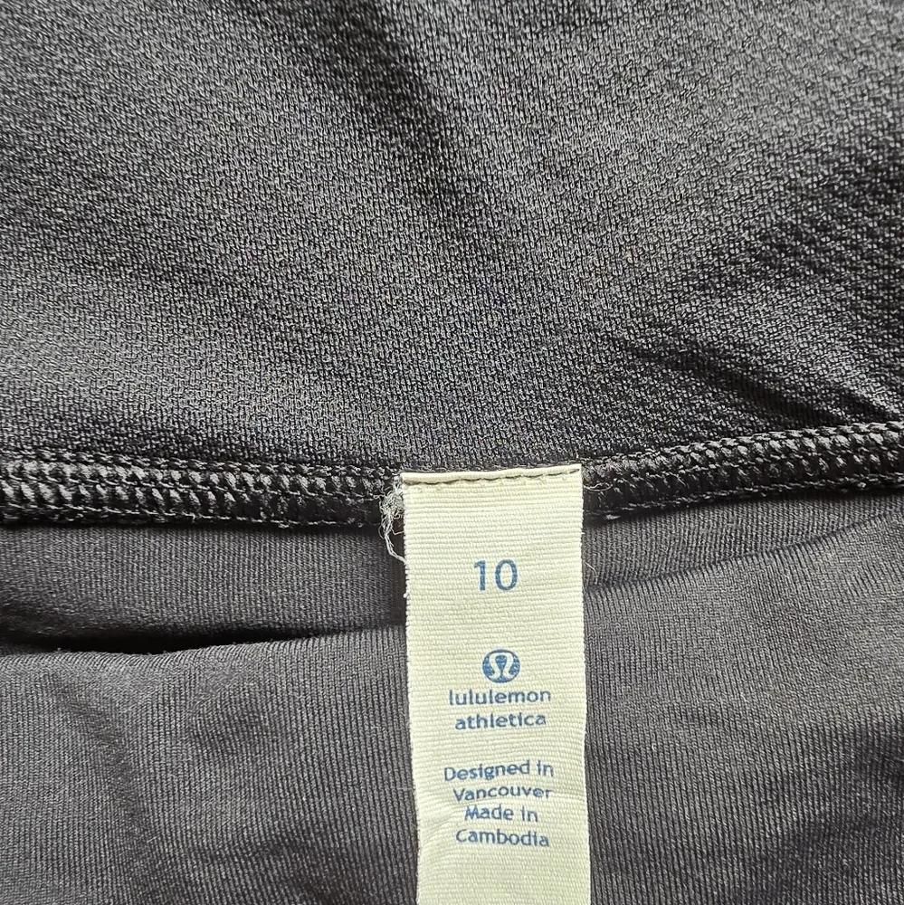 Lululemon Velo Vixen Shorts Black Size 10 - Image 9