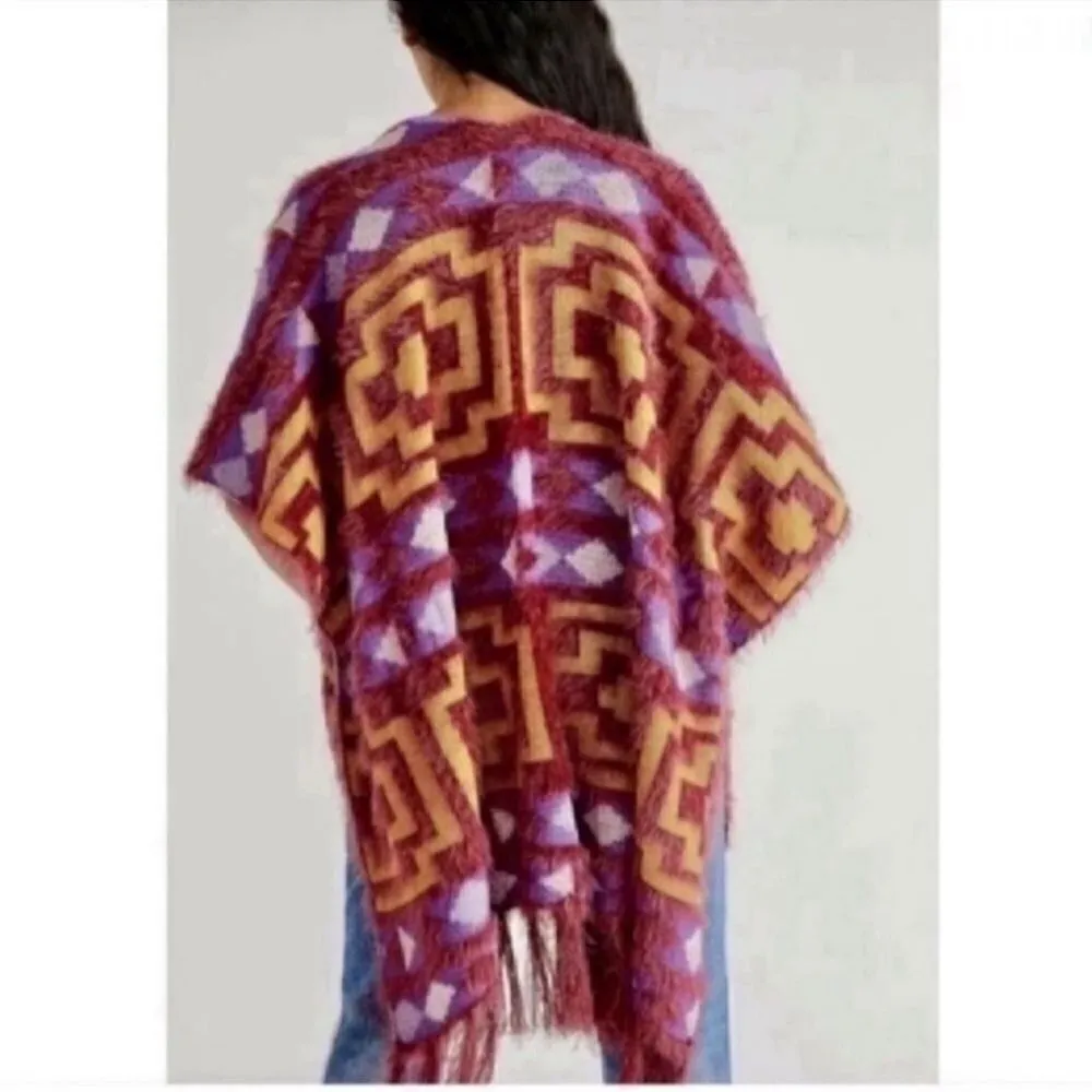 Free People Sweater Soft Knit Fringed Wine Gold
Kimono (Size OS) - Image 2