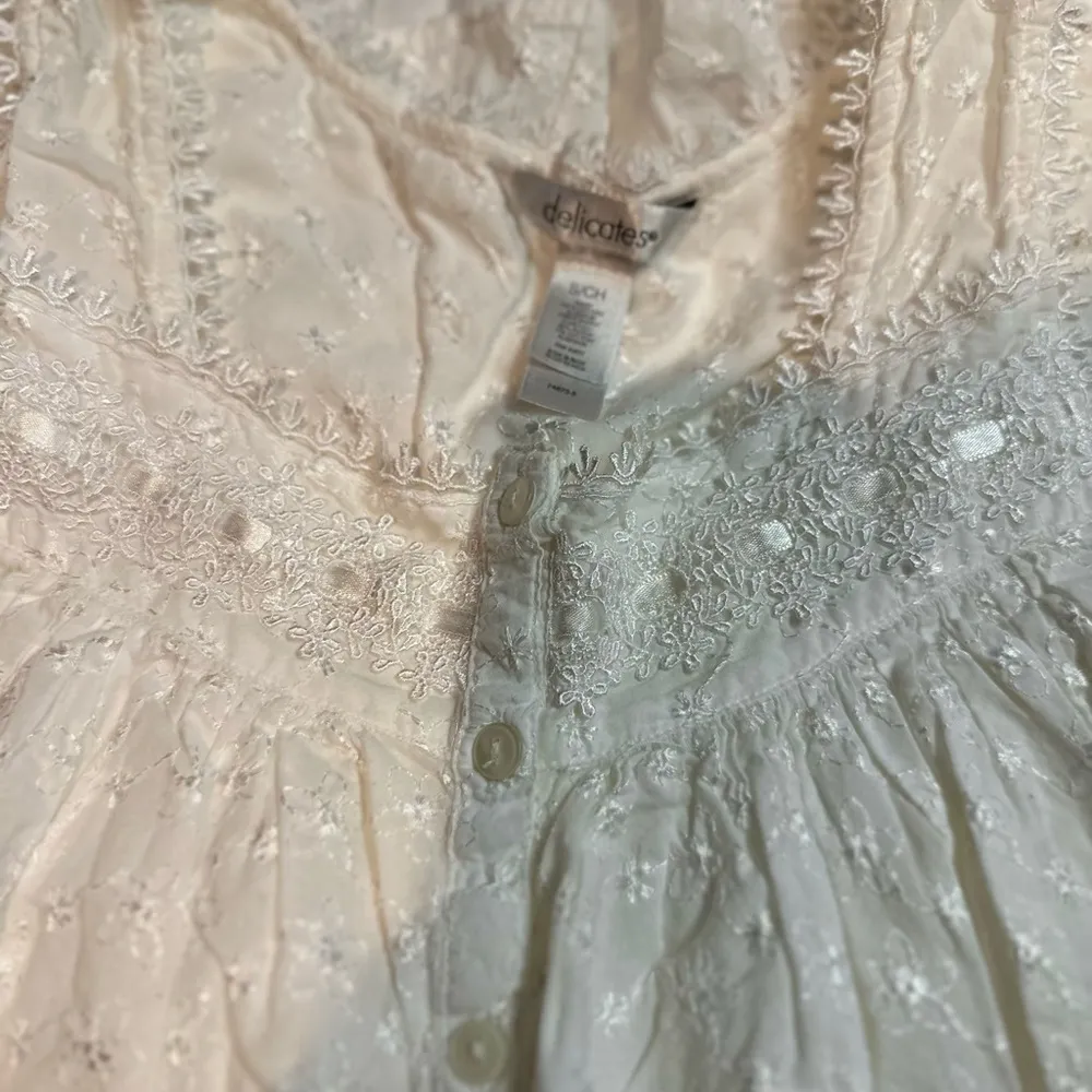 Delicates Ivory Lace Buttoned Chemise - Image 10