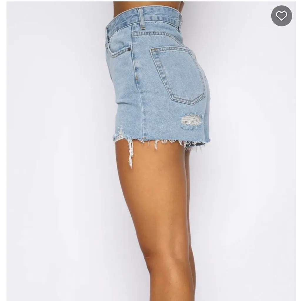 NWT White Fox Boutique On Vacay Denim Shorts - Image 2
