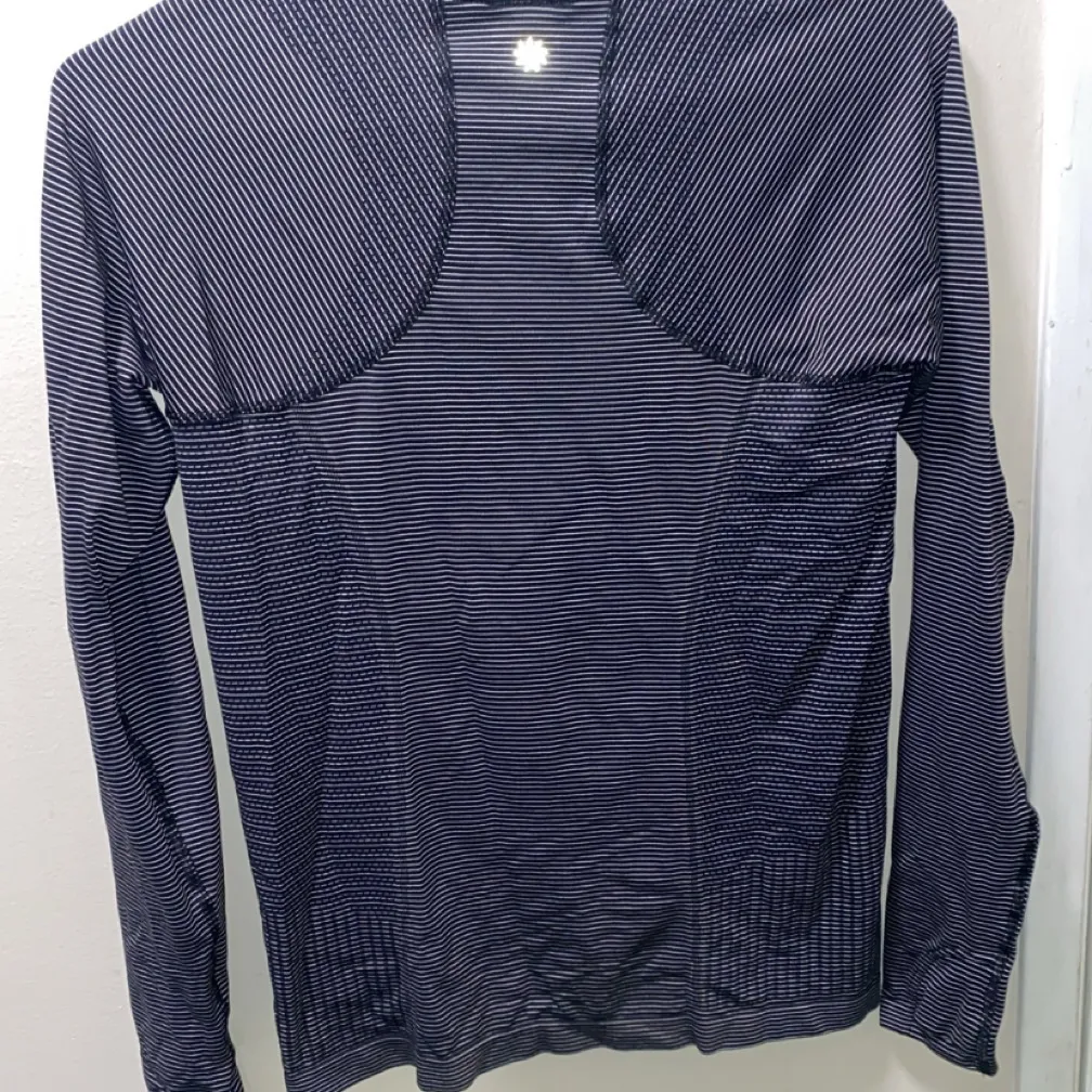 Athleta Black Striped Long Sleeve Tee - Image 2