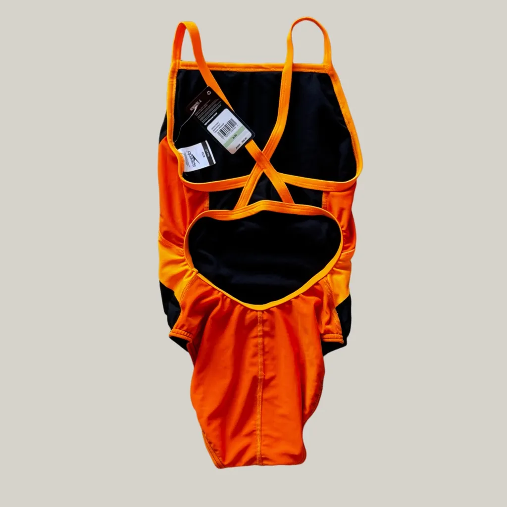 NWT Speedo One Piece Prolt Flyback Solid One Piece Swimsuit- 8 - Image 6