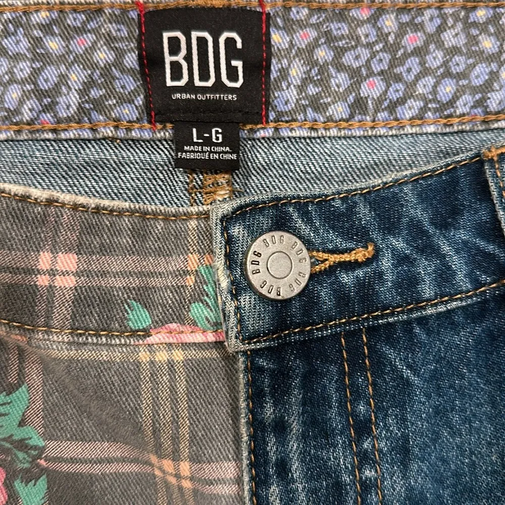 BDG‎ Floral Denim Patchwork Asymmetrical Bohemian Mini Skirt Size LARGE - Image 2