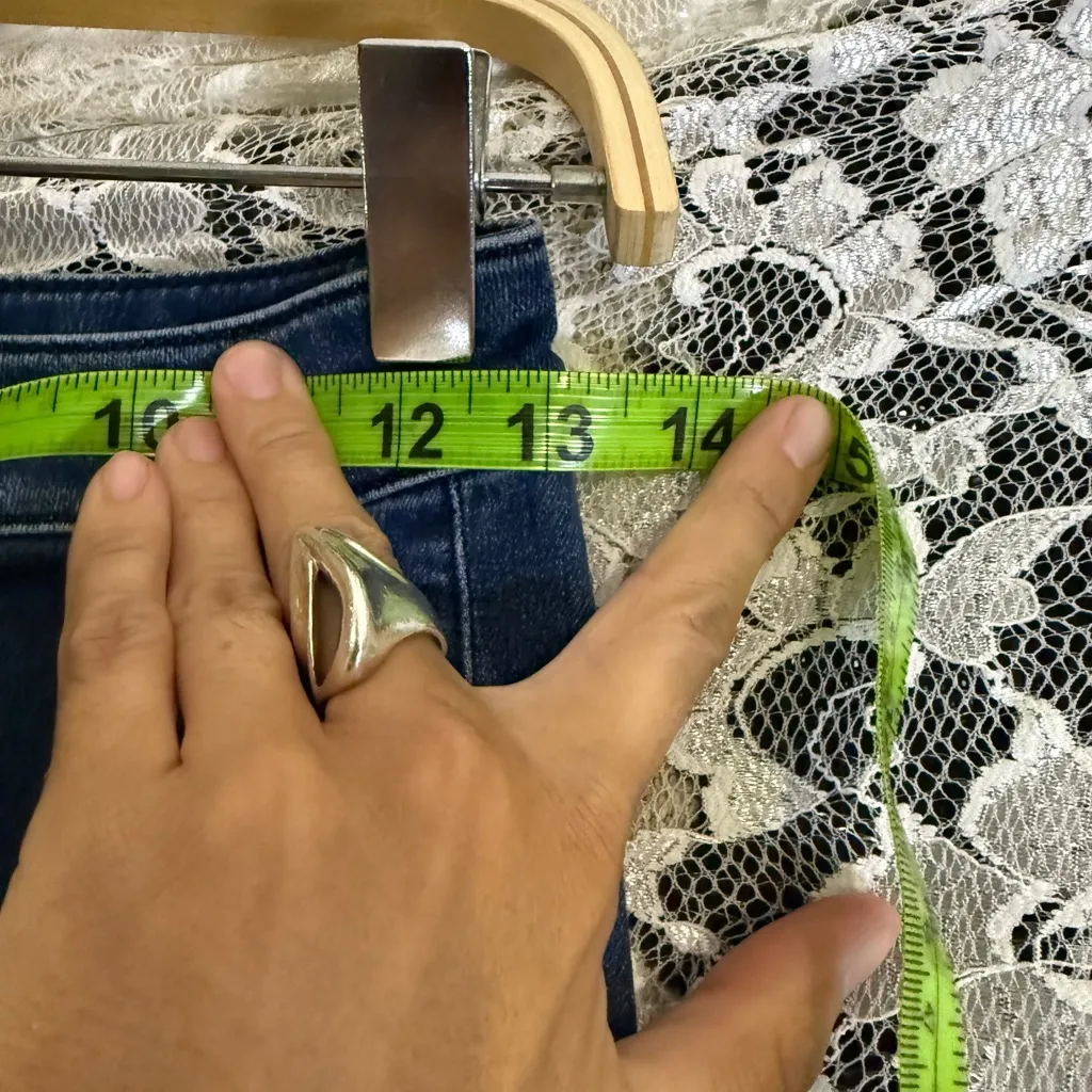 Free People float on bell bottom jeans High Rise Blue Flare sz 26 we the free - Image 5