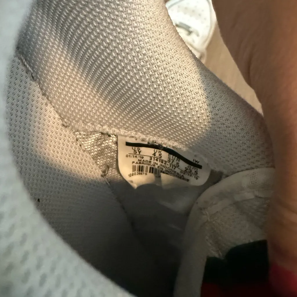 Custom Air Force 1s Size 6 - Image 6