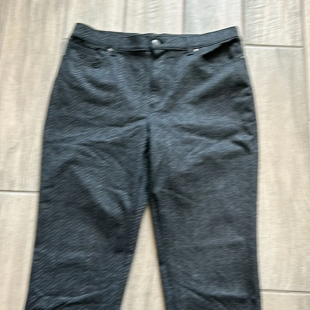 Gloria Vanderbilt Amanda pants - Image 2