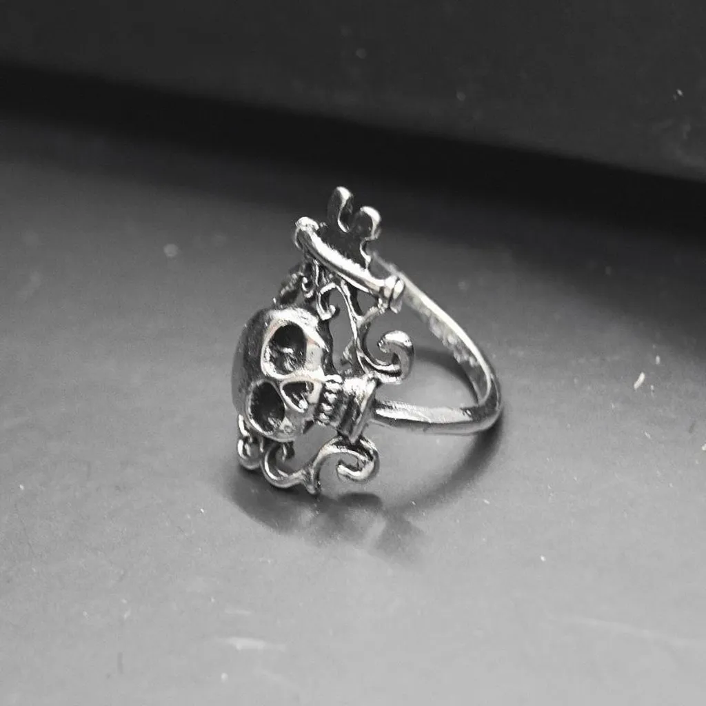 Silver Skull Key Ring with Black Eyes - Image 4