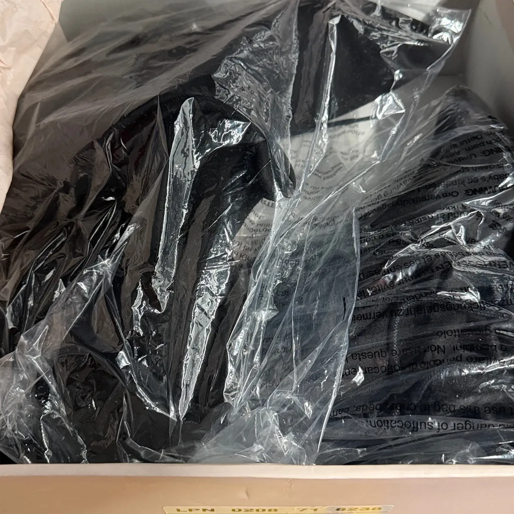 Just Fab woman’s heeled boots Aubriana black new Size 9 - Image 7