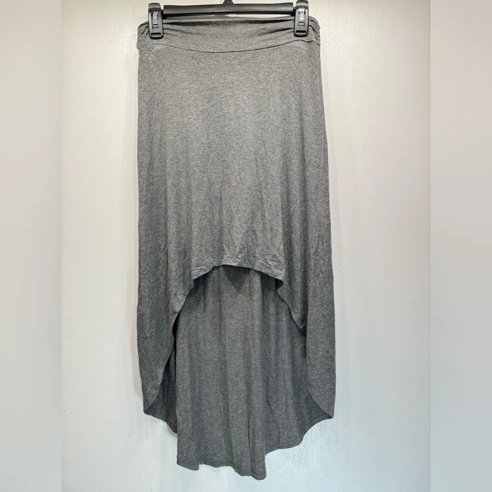 Charcoal Gray Lightweight Knit High Low Pull On Skirt by Sun & Moon Ruched Waist - Image 3