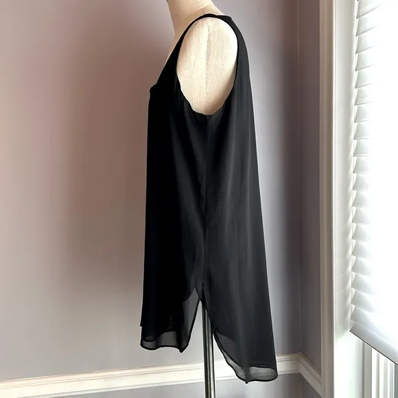 White House Black Market sleeveless V-neck black high low flowy chiffon tunic S - Image 4
