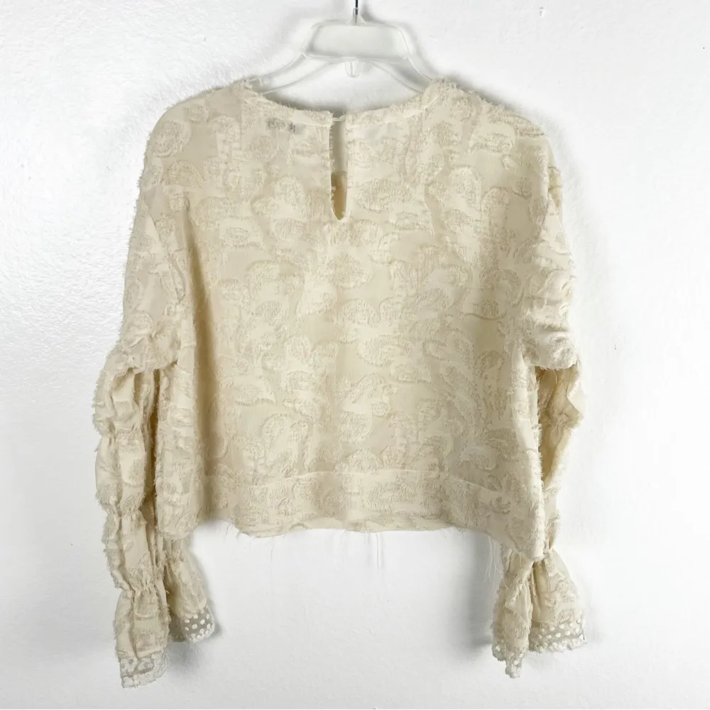 MOON RIVER Cream Crop Raised Polka Dots Lace Trim Sheer Long Sleeves Top Small - Image 2