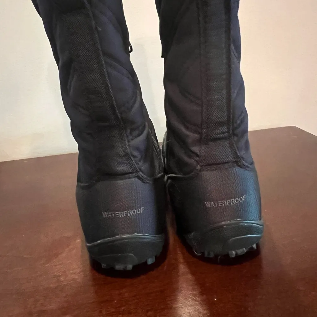 Women's Minx Slip III Wateproof Winter Boot  size 6 - Image 3